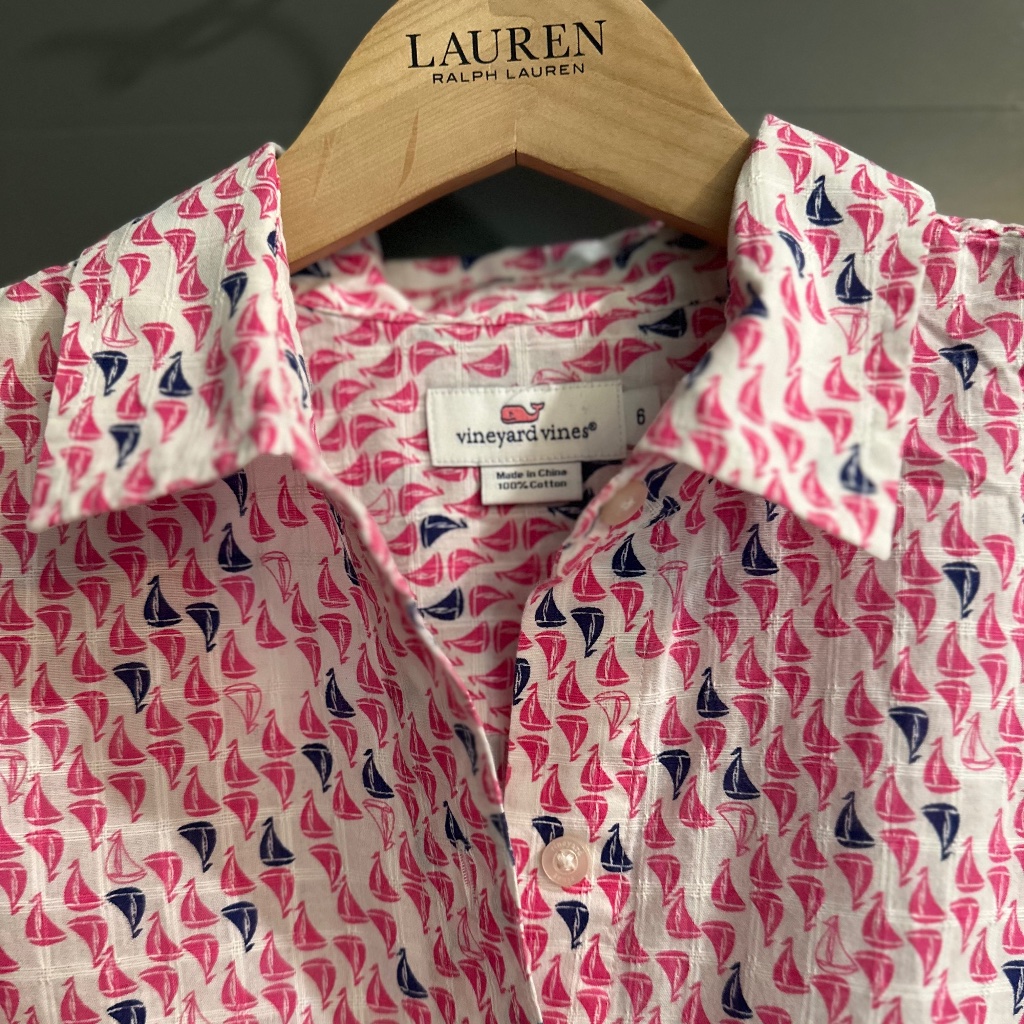 Vineyard Vines Button-Down Shirt (Women's 6) Sailboat Print